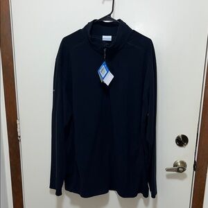 Columbia Black Half Zip Pullover XXL. NWT